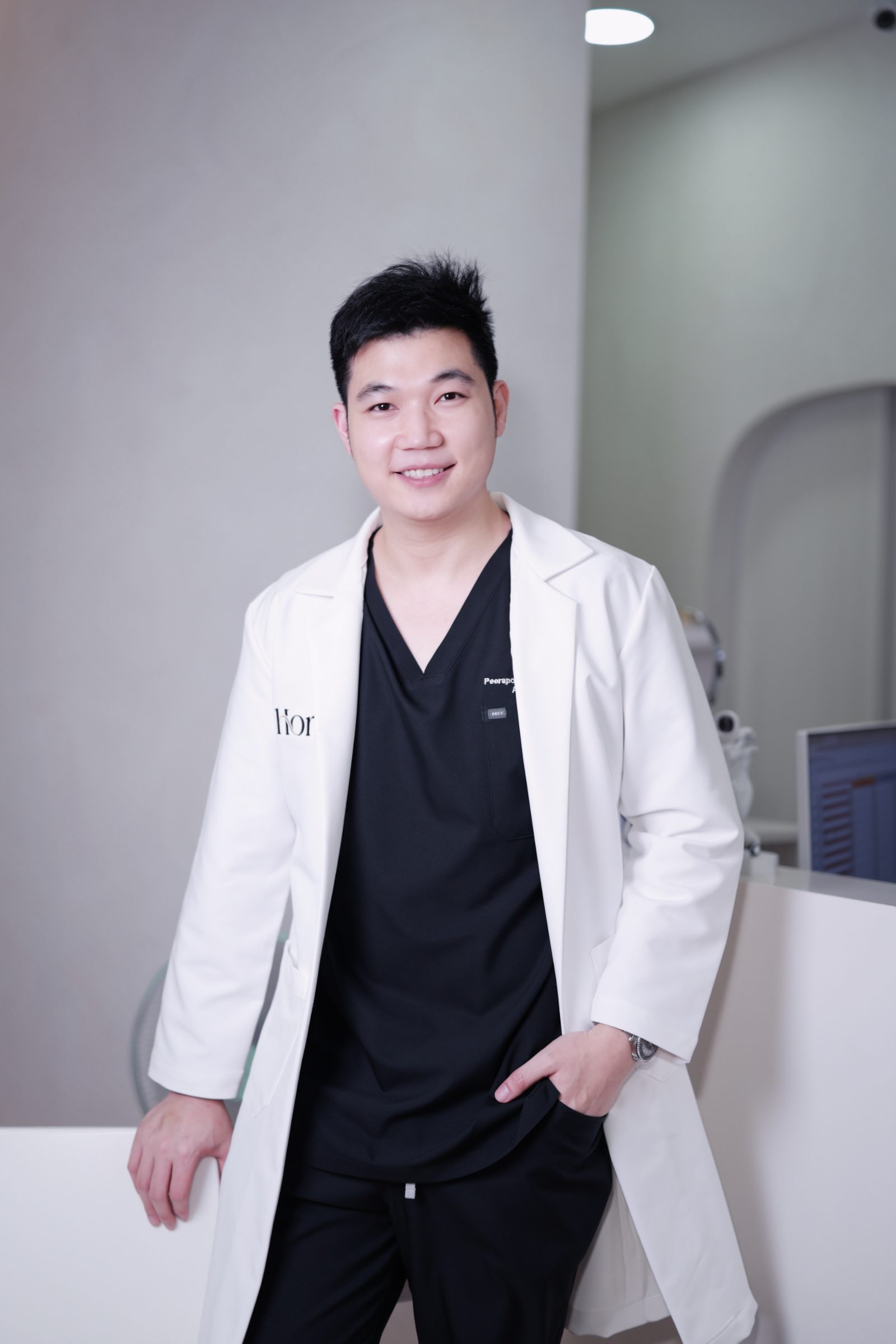 นพ.พีรพล เรี่ยวแรงศรัทธา